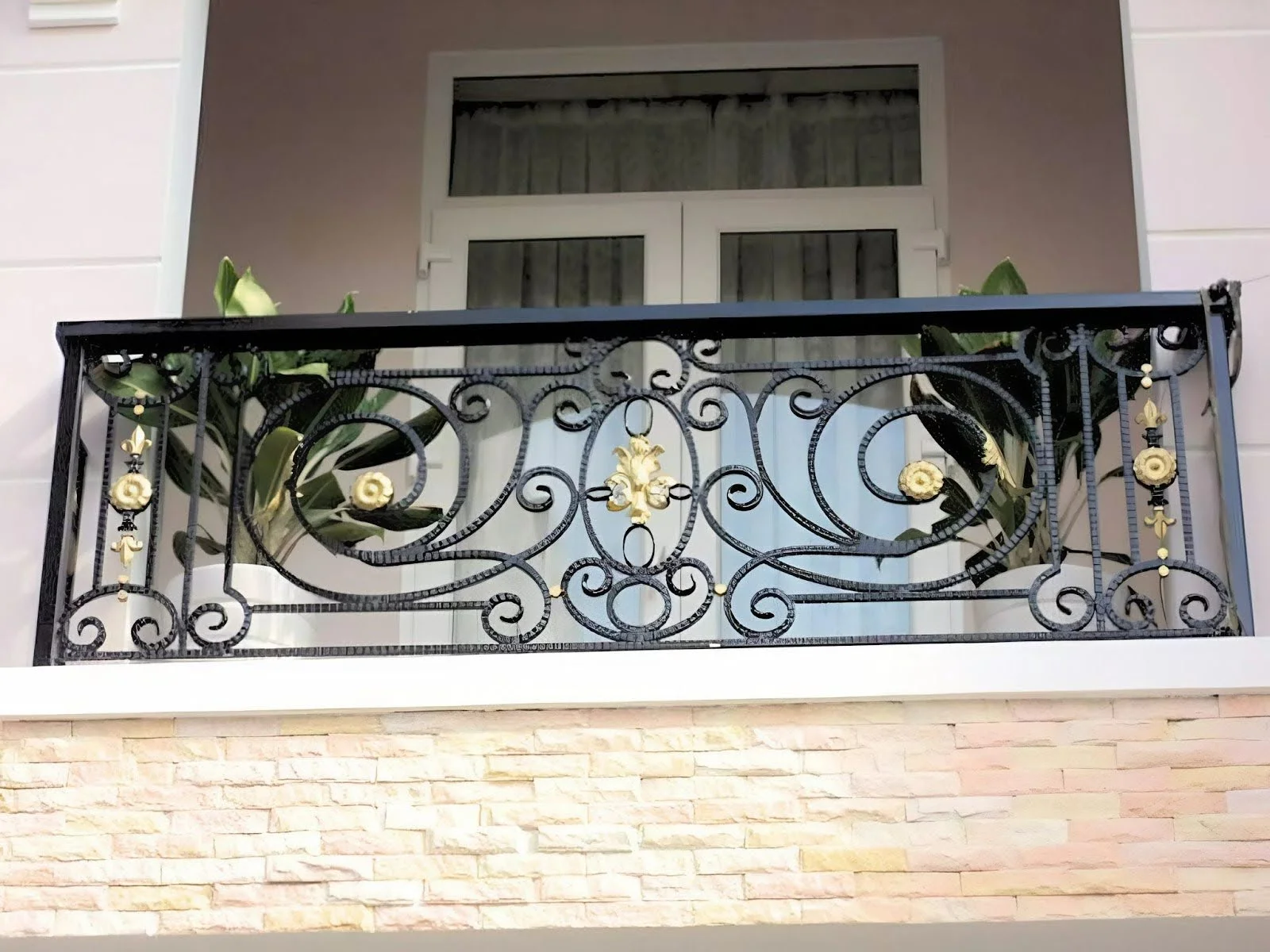 Lan Can Sắt Mỹ Thuật
