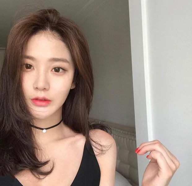 3 hot girl TikTok Trung Quốc từng khiến cộng đồng mạng điên đảo, nay đã thân bại danh liệt vì loạt ''dĩ vãng dơ dáy dễ gì giấu giếm''