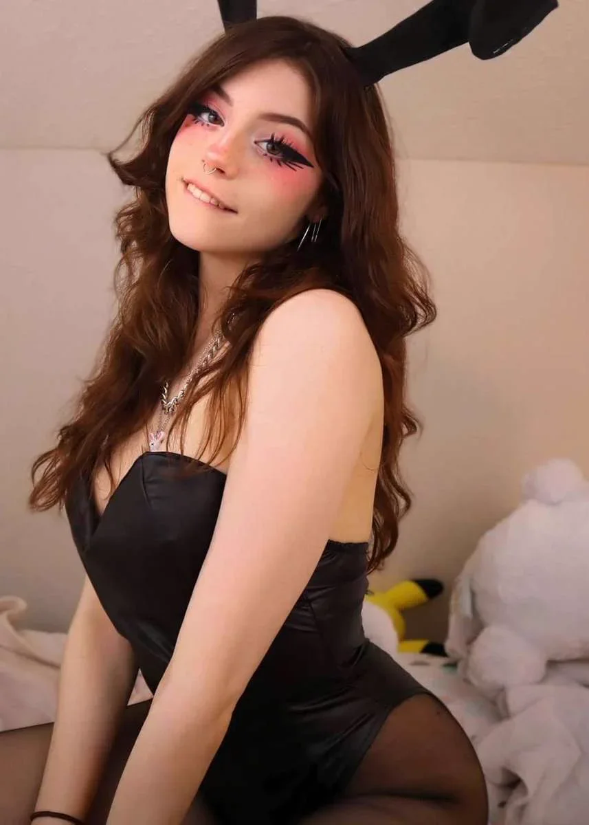 hannah uwu sex, mẫu 3